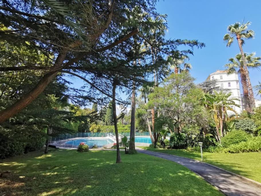 2 Bedrooms Seafront Cannes Ngoại thất bức ảnh