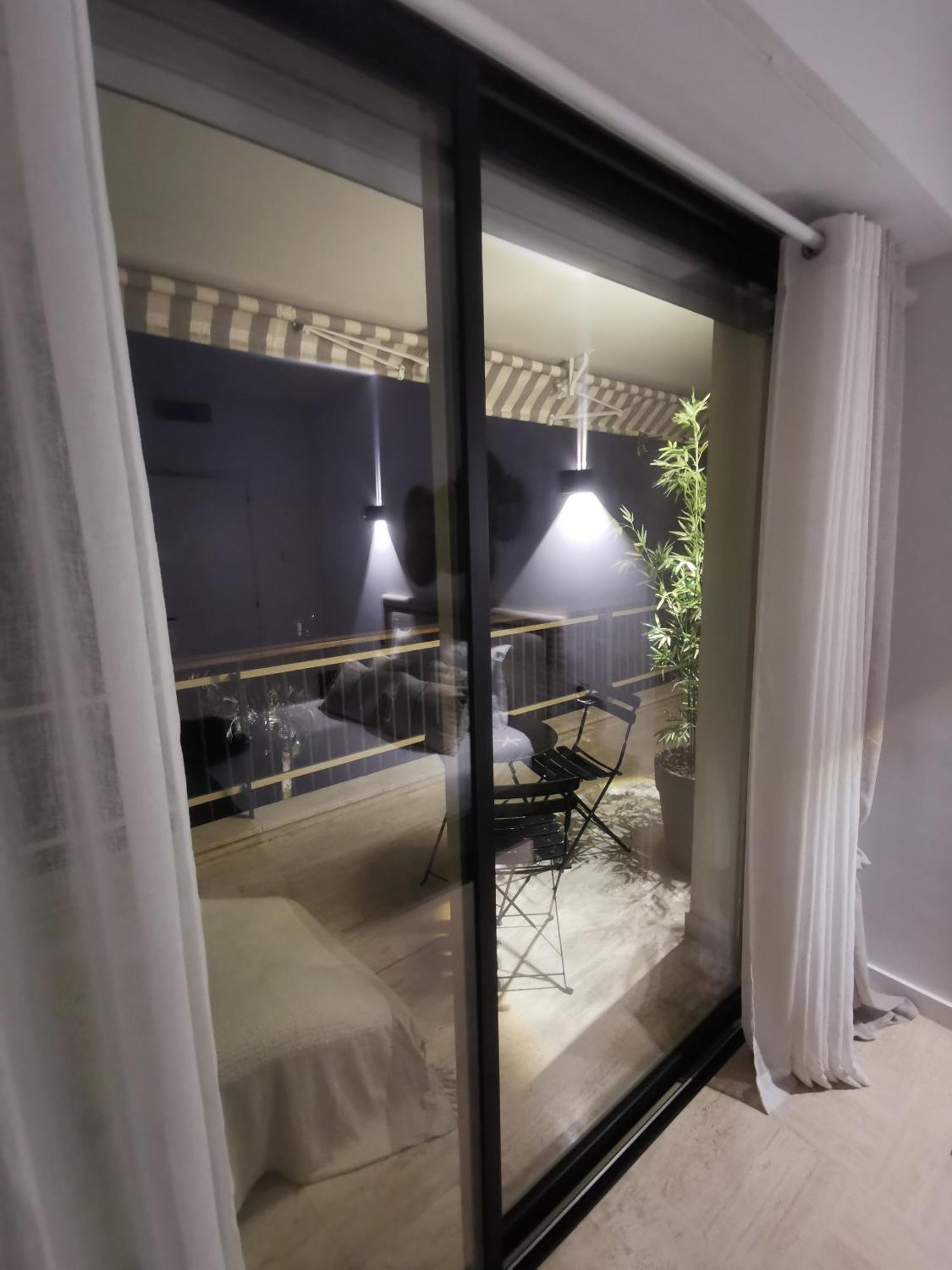 2 Bedrooms Seafront Cannes Ngoại thất bức ảnh